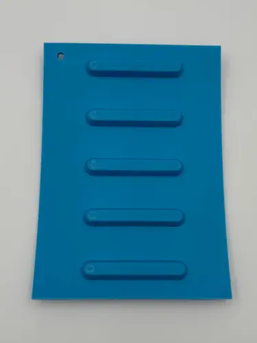 Monolithic-Belt-Center-Lug